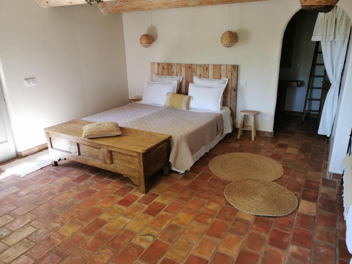 Hotel Les Anes De Petit Jean Pierrefeu-du-Var Zewnętrze zdjęcie